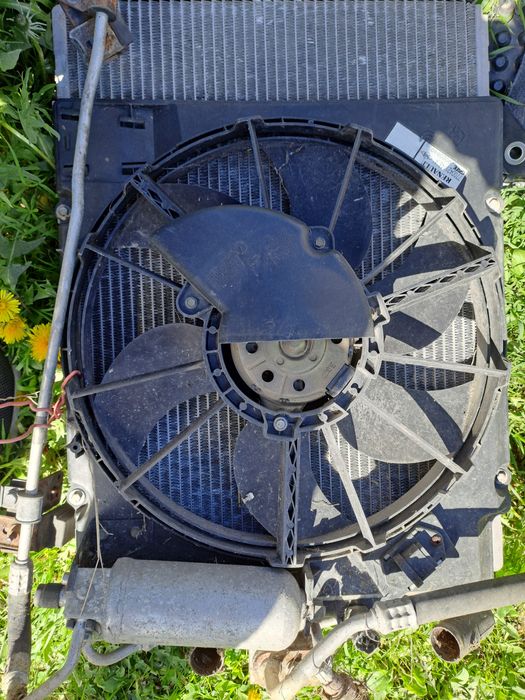Radiator/ventilator Renault megane fab 97