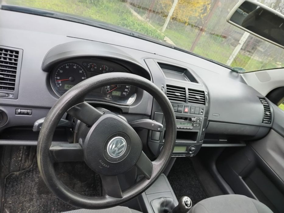Vw polo 1,4 benzină.  2004