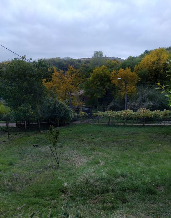 Продава къща в с.Пиперево общ.Дупница