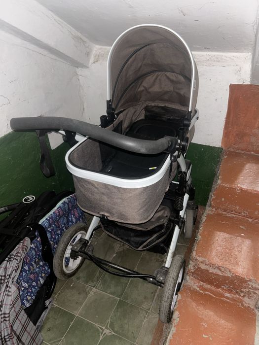 Детская коляска