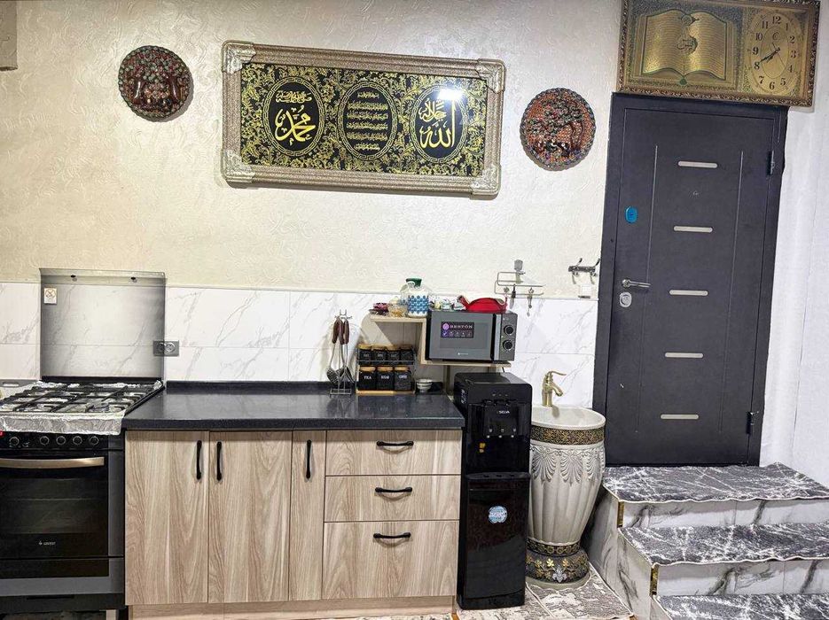 Сдаётся 3-комнатная квартира в Юнусабадском районе на 1 этаже