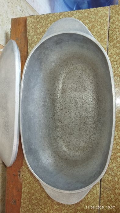 Продается утятница в хорошем состоянии