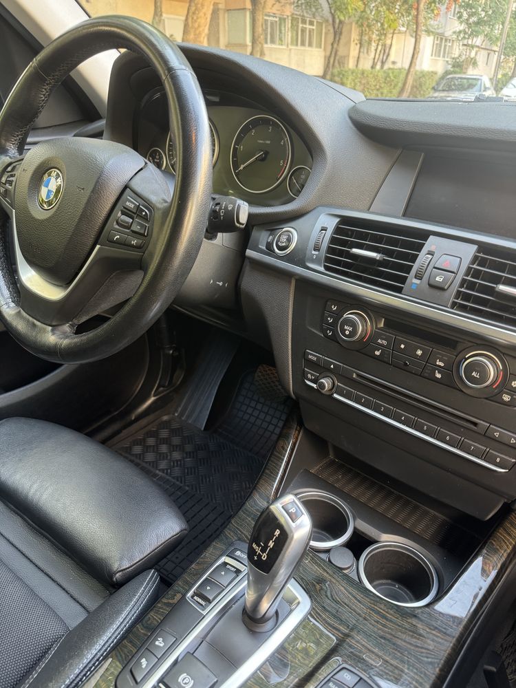 BMW X3 F25 2011 xDrive