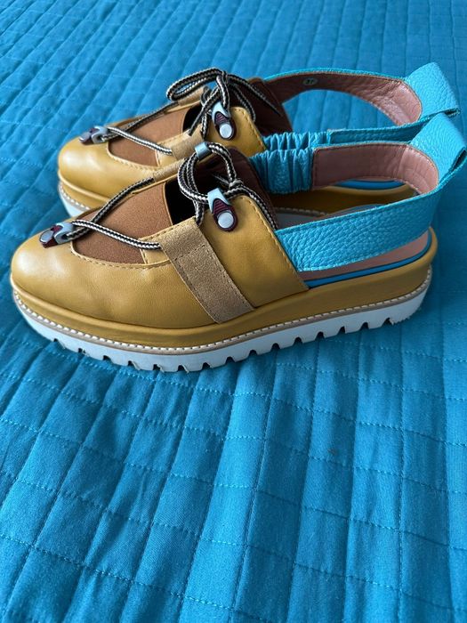 Sandale Mihaela Glavan