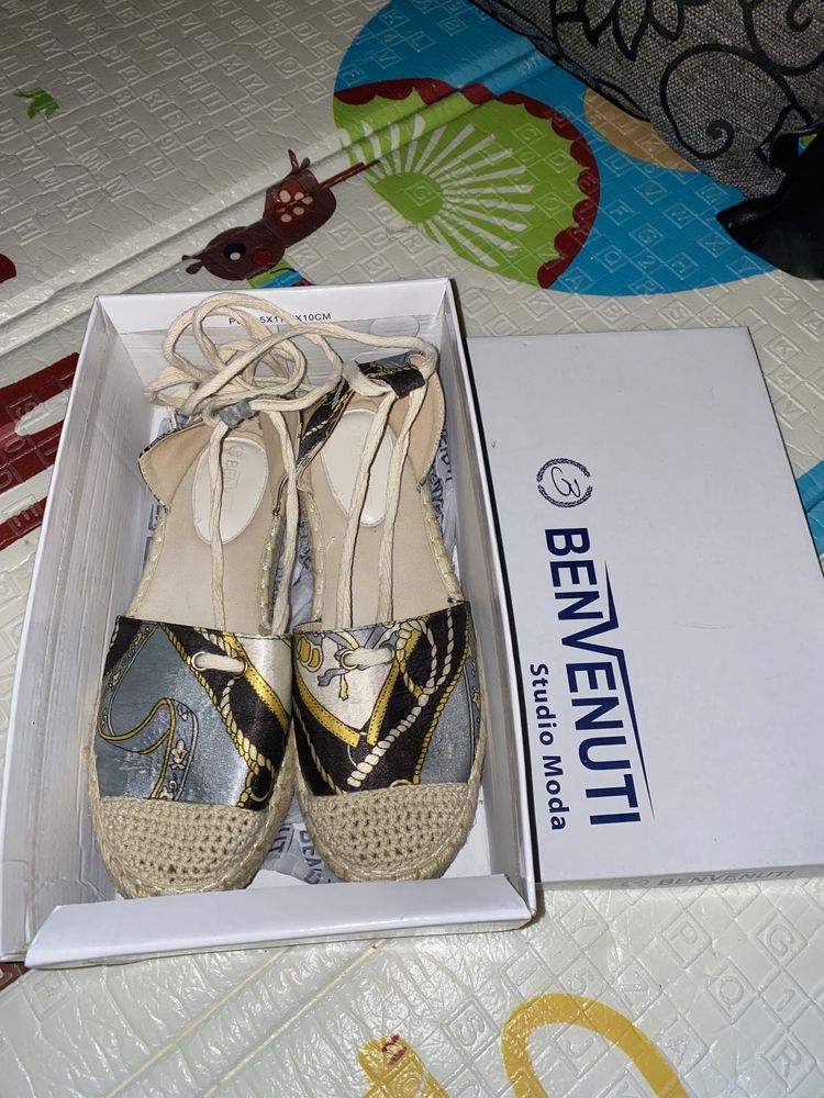 Benvenuti espadrile usoare