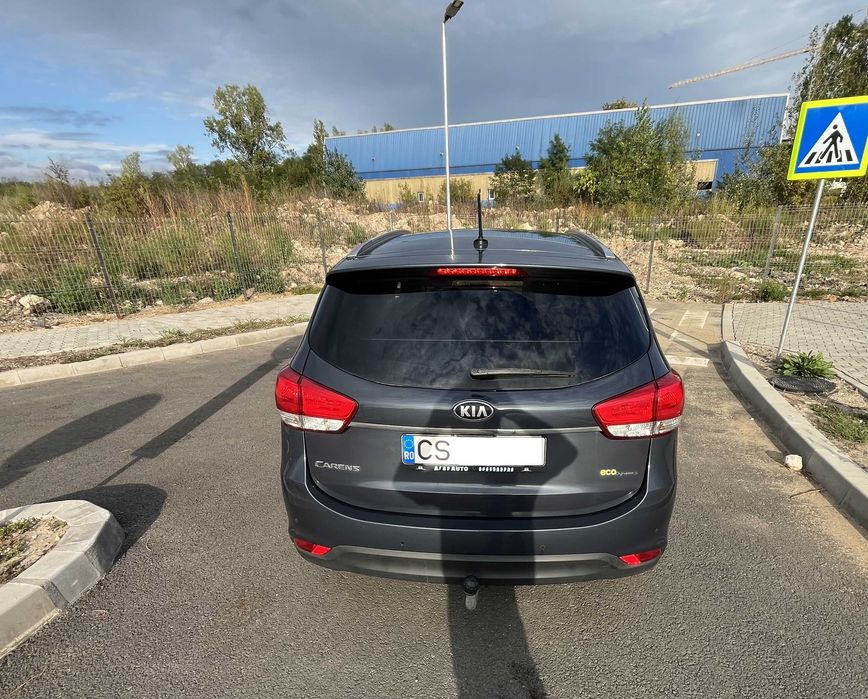 Kia Carens 136 CP led/navi/camera/7 locuri/revizie/discuri+placute noi