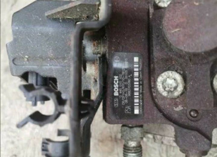 pompa de inalta/injecție/presiune Ford Focus 2