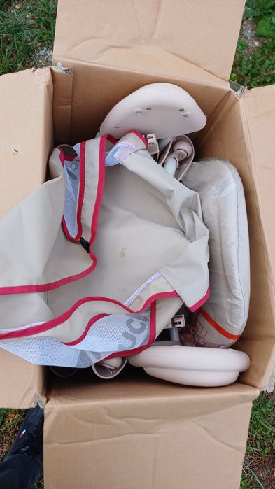 Scaun de mancat pentru copii