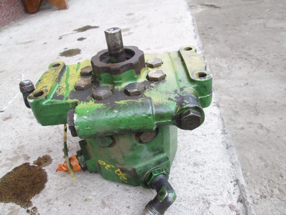 Pompa hidraulica de tractor John Deere