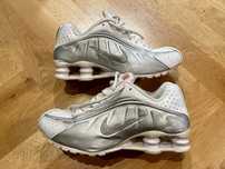 Nike Shox R4 обувки маратонки 38 номер