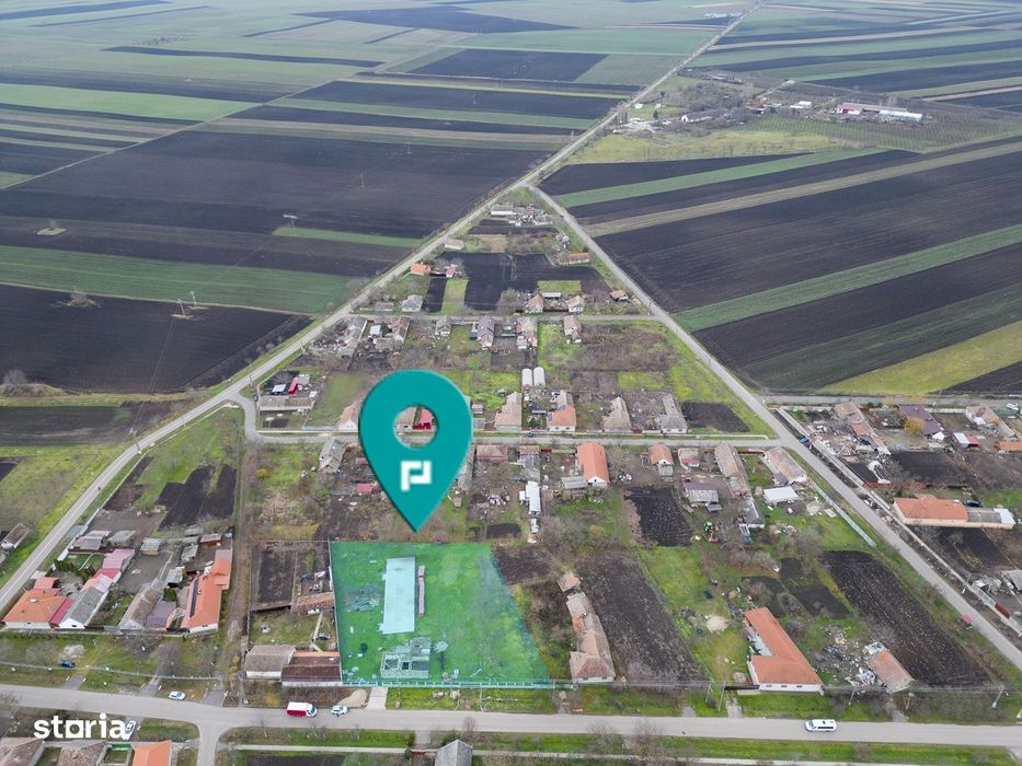 Teren intravilan cu fundatie inceputa si materiale