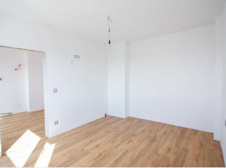 Продава се Двустаен апартамент в София, Яворов - 68 кв.м за 1765 €/кв.м - Снимка #2