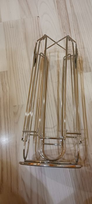 Поставка за капсули DOLCE GUSTO