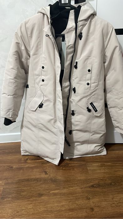 Куртка зимняя новая