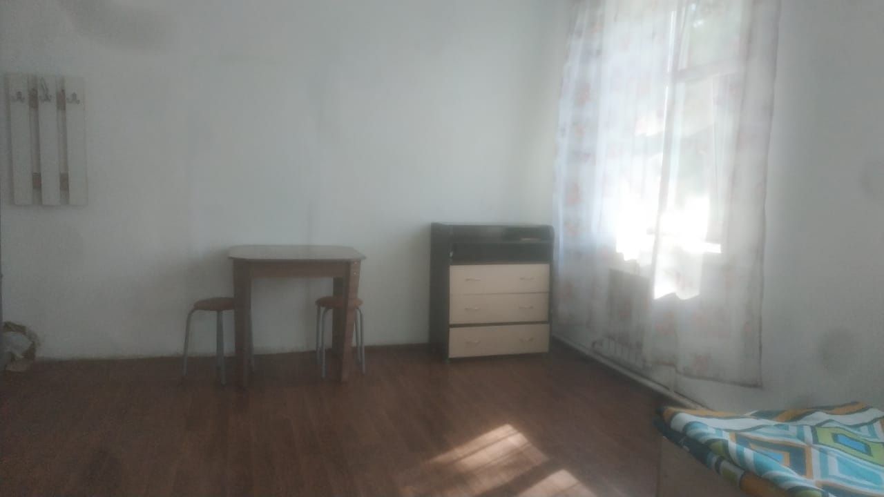 Более 20ти мест.Подселение без хозяев.