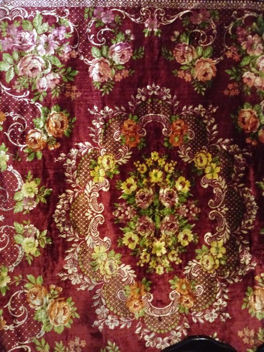 Албанский ковер продаётся срочно