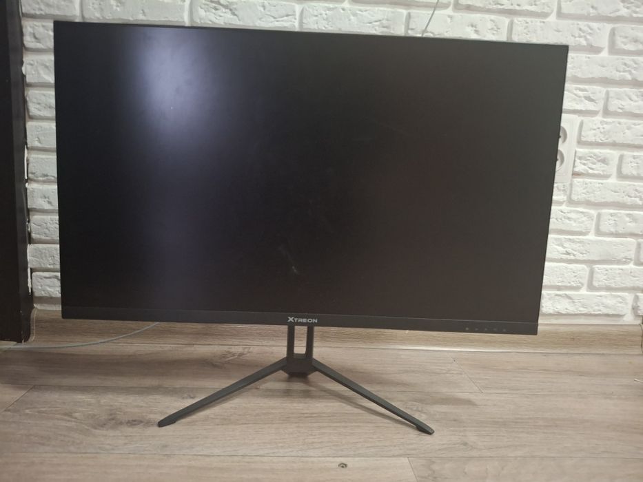 Монитор xtreon рабочий