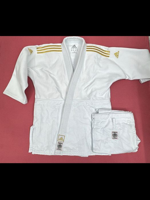 Кимоно дзюдо белый (Adidas 3 kimono original белый с  ' IJF ')