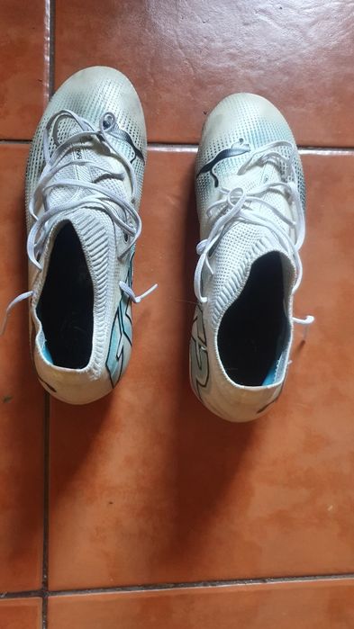 Ghete de fotbal puma.(în stare buna)