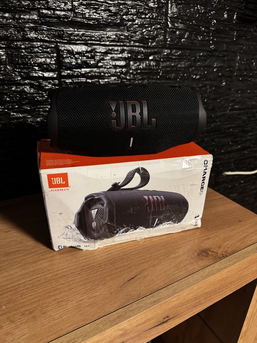 Vand Boxa JBL CHARGE 6 noua