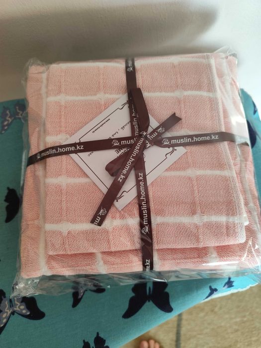 Продам комплект полотенец муслиновых. Банное+лицевое. 5000 тенге