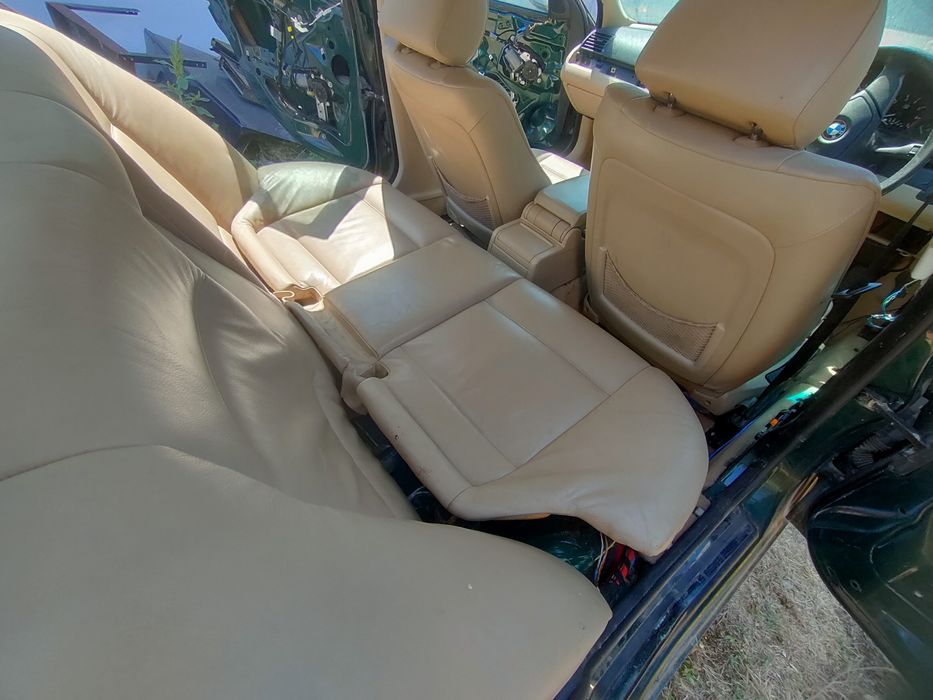 Продавам кожен салон  за BMW E46