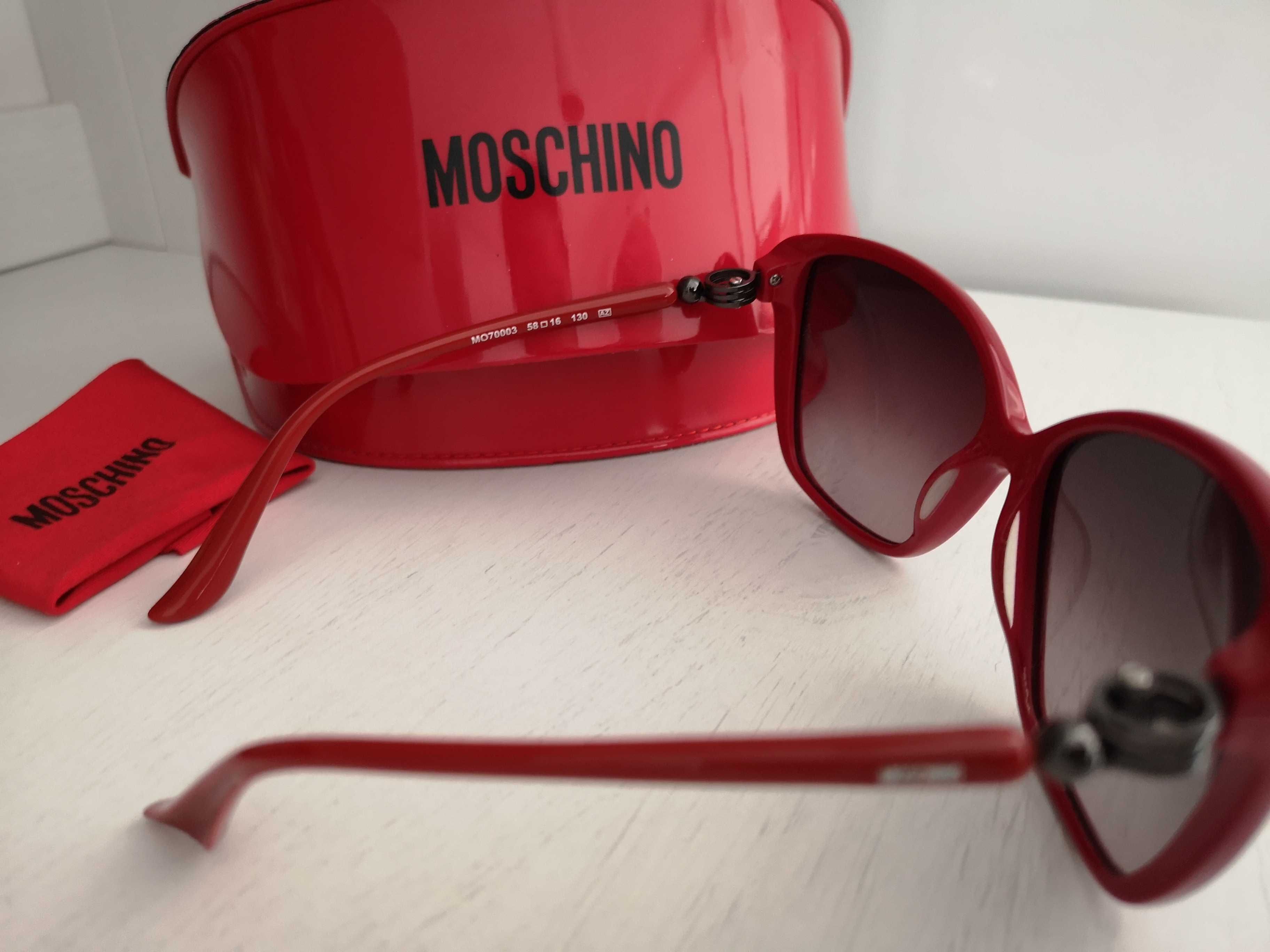 Ochelari de soare originali Moschino