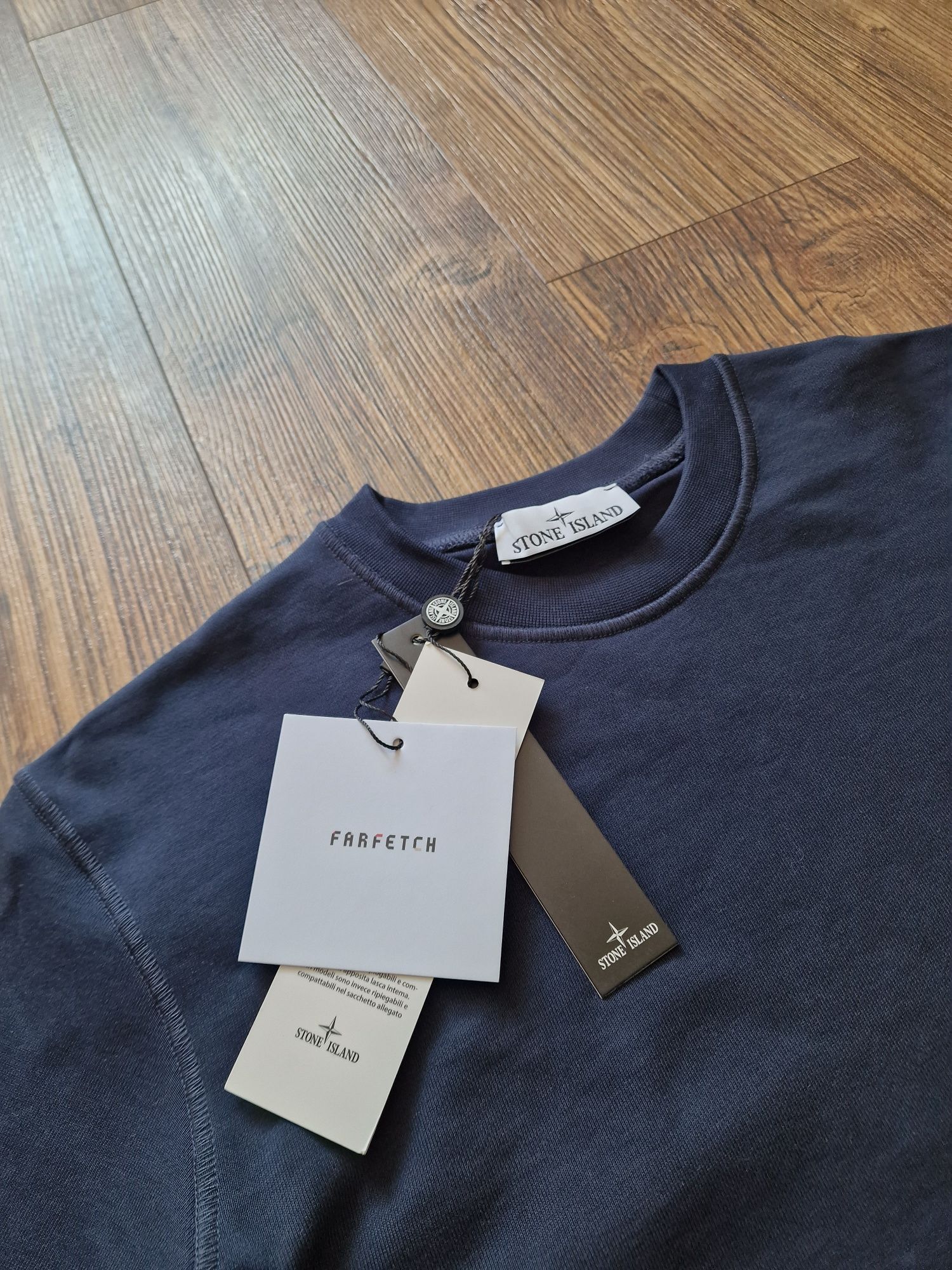 Страхотна мъжка блуза суитчър нова с етикет размер S M L XL 2XL

Разме