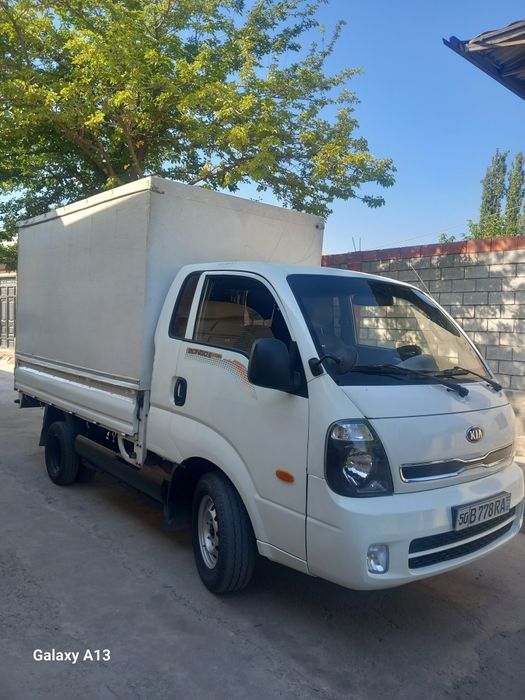 Kia bongo avtomabili