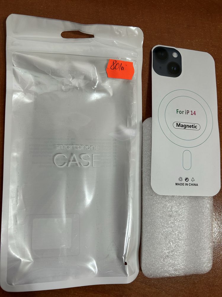 Vand husa iphone 14 sau 13