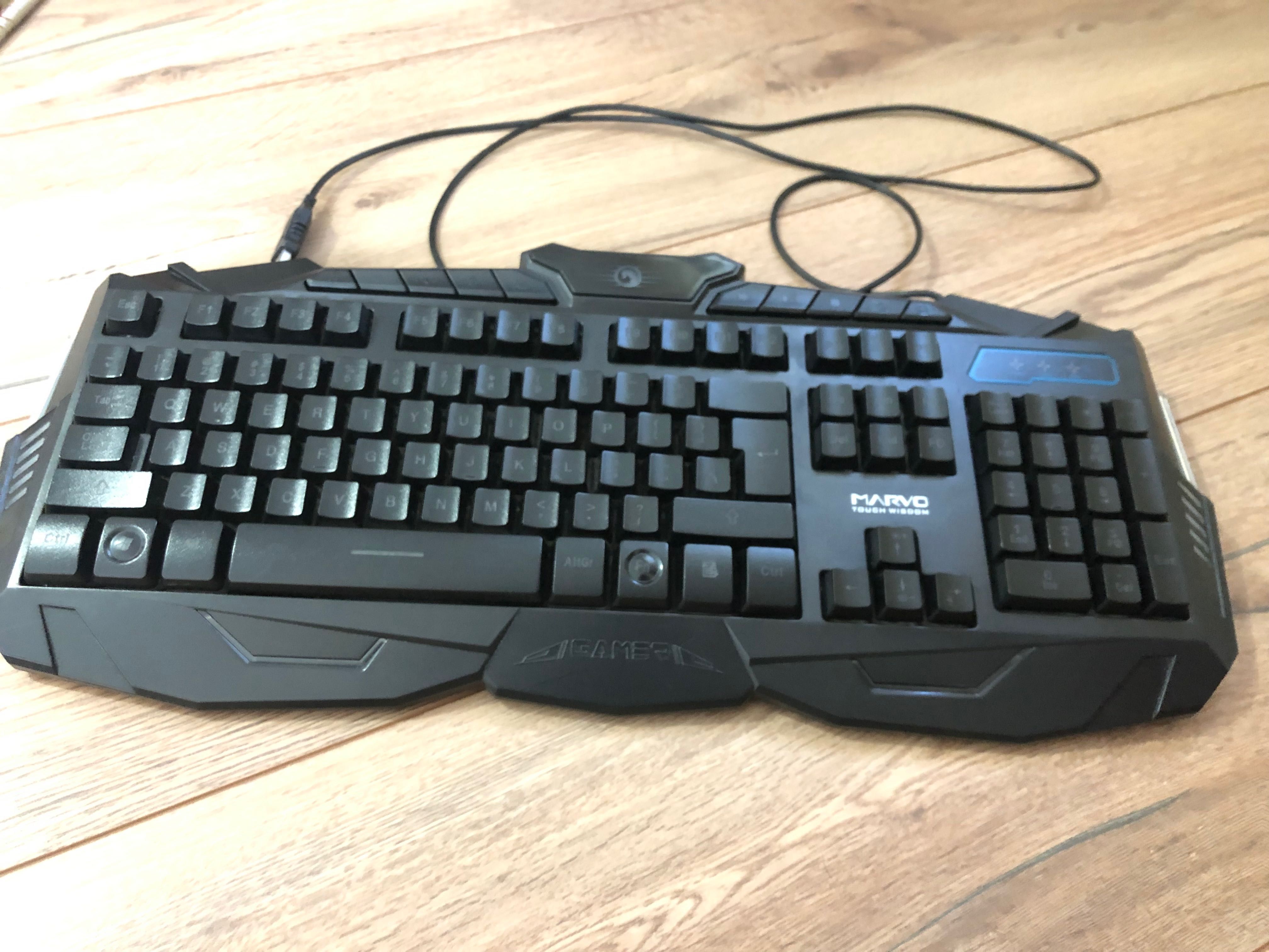 Tastatură gaming Marvo K400