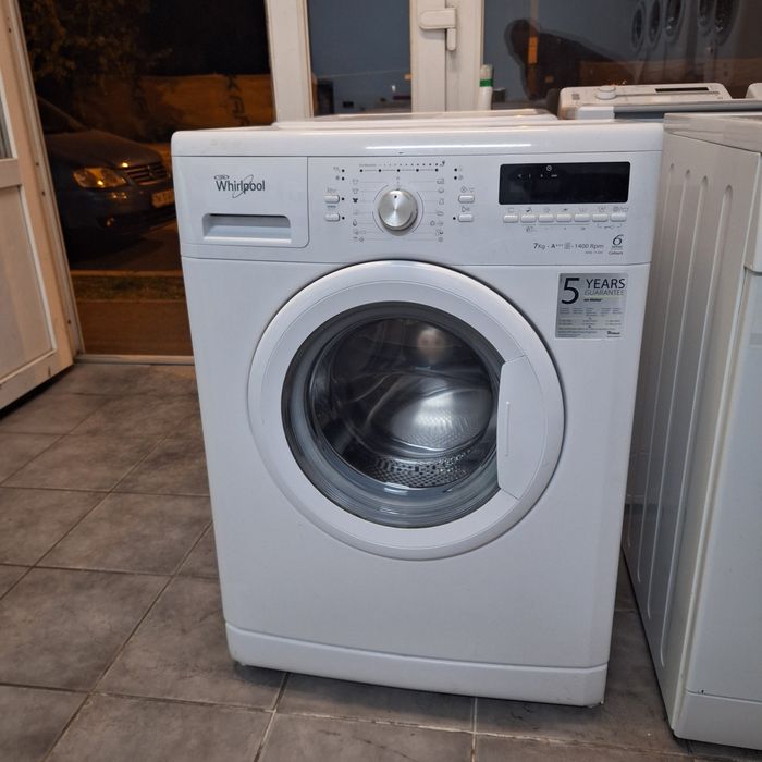 LICHIDARE DE STOC.  Masină de spălat rufe Whirlpool  / awo 60322