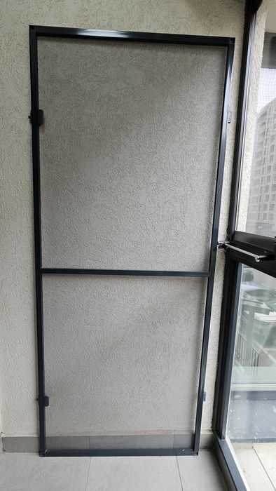 3 plase tantari gri, 83 x 200, 60 x 200, accesorii ca noi