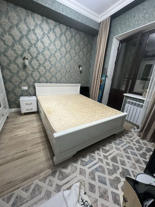 Продам кровать 160 на 200