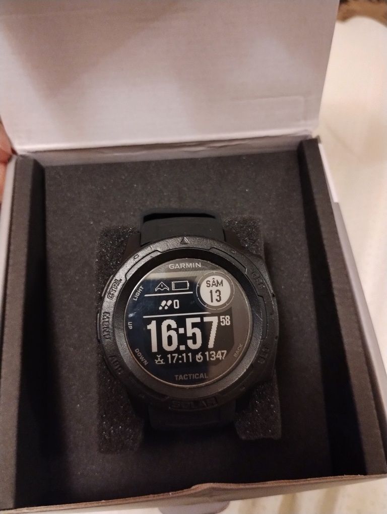 Ceas Garmin  Instinct Solar  Tactical Edition