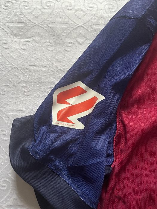 Kit Barcelona Travis Scott