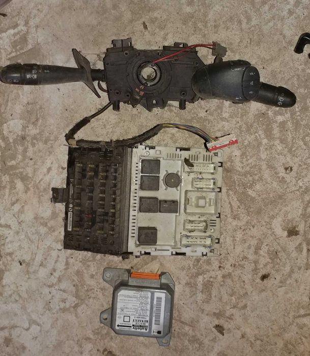 Части за Рено Меган Кауч 97 г.