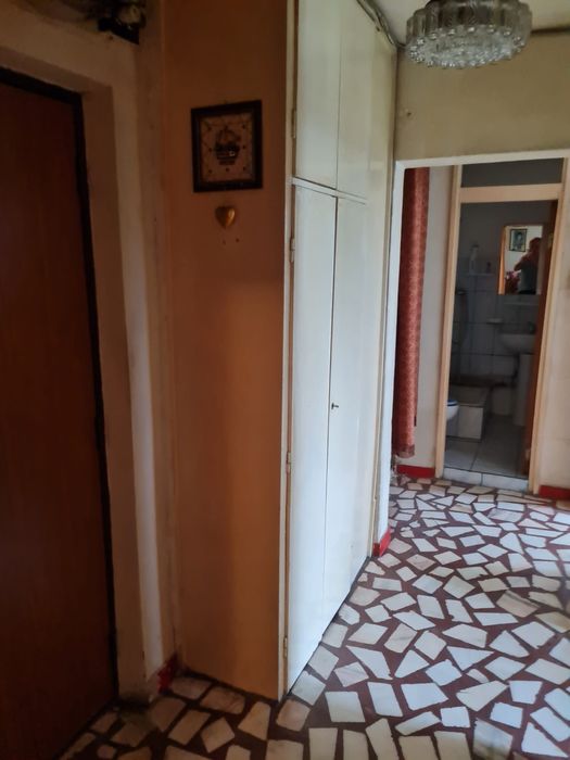 Apartament de vanzare de 4 camere PRET 165.000 € NEGOCIABIL