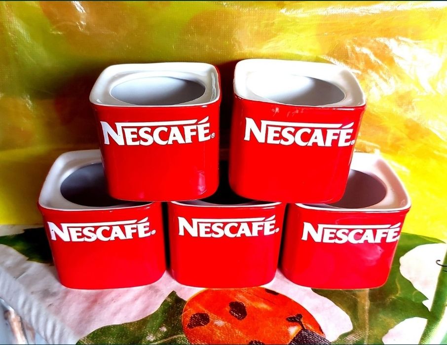 Фирменный набор ёмкостей для кухни от Nescafe