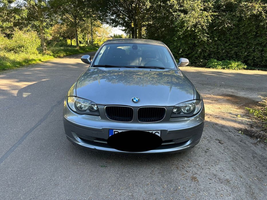 Vând BMW seria 1 an 2009