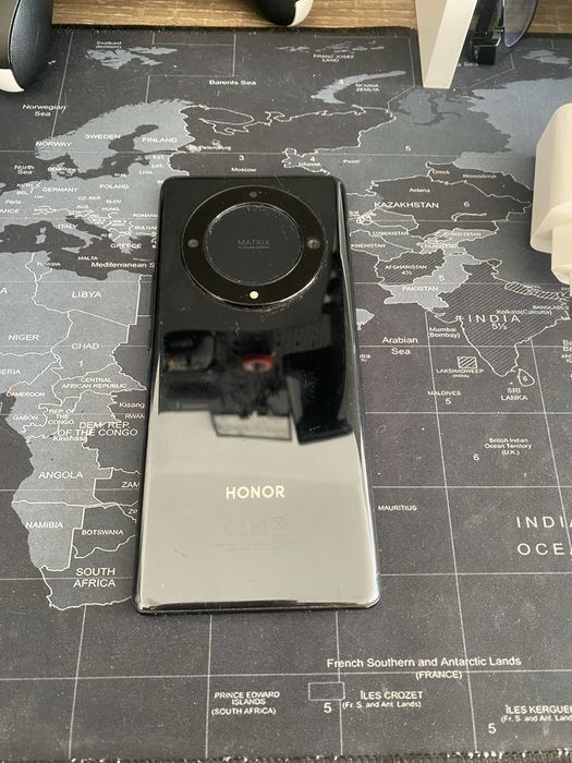 Honor Magic 5 lite