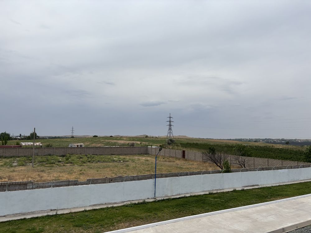 Quruvchilarga er 40 sotiq, fasad 40m /Участок подьстроительство 40 сот