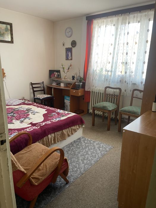 Proprietar vand apartament 2 cam. decomandat, zona Piata Rahovei