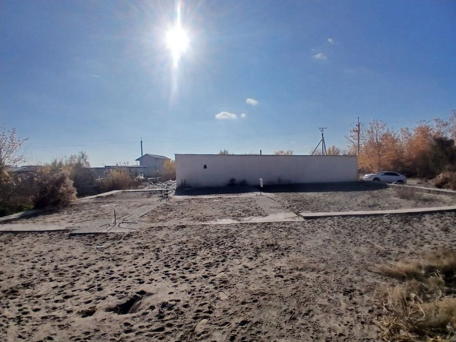 Урганч туман чотку́пир кишлогида 300м² нотурар сотилади