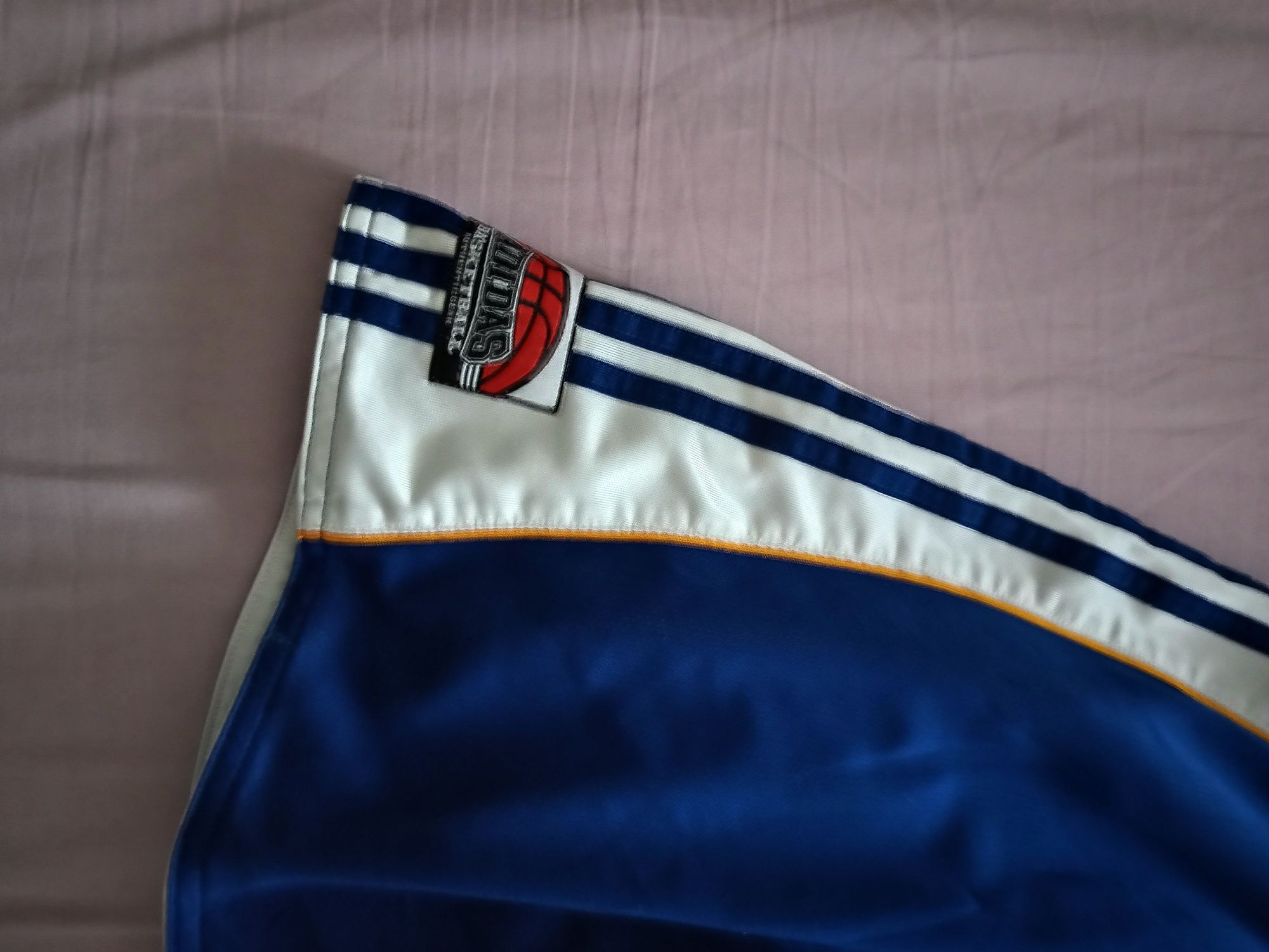 Pantaloni scurți adidas