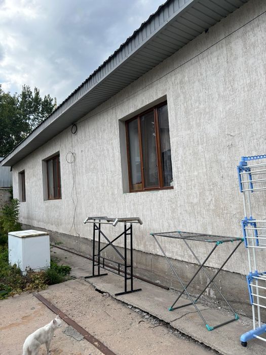 Срочно продаётся дом в центре города Талгар