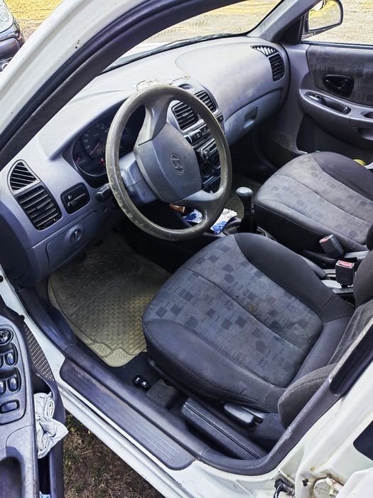 Hyundai Accent 2005