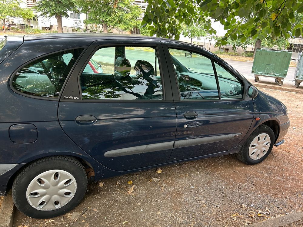 Renault Megane Scenic