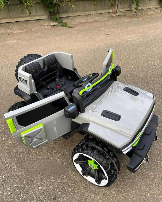 Jeep Monster Mini Детский электромобиль оригинал из первых рук