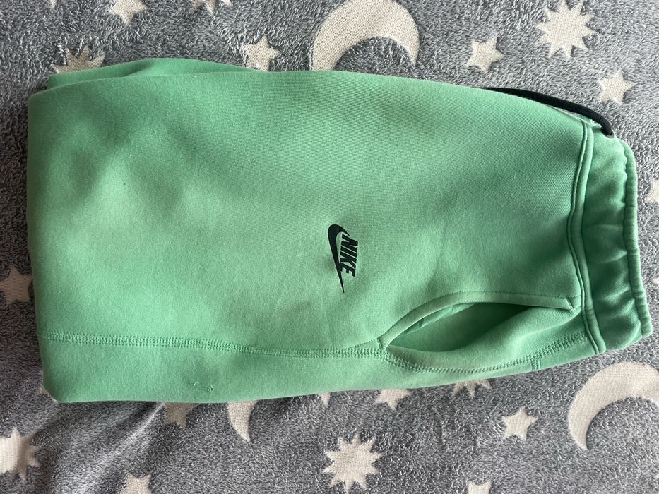 Nike tech fleece